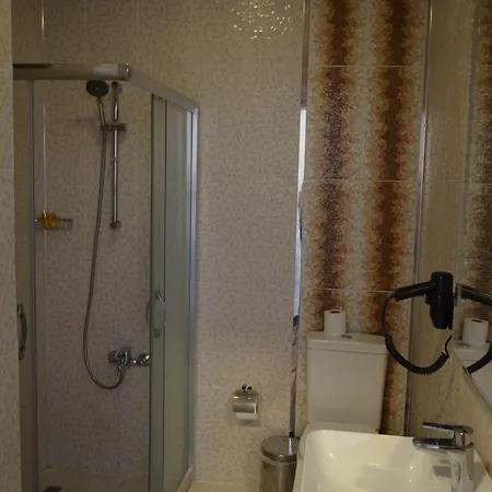 Hotell Oezen Ayvalı